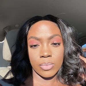 Meet your Posher, Shantia